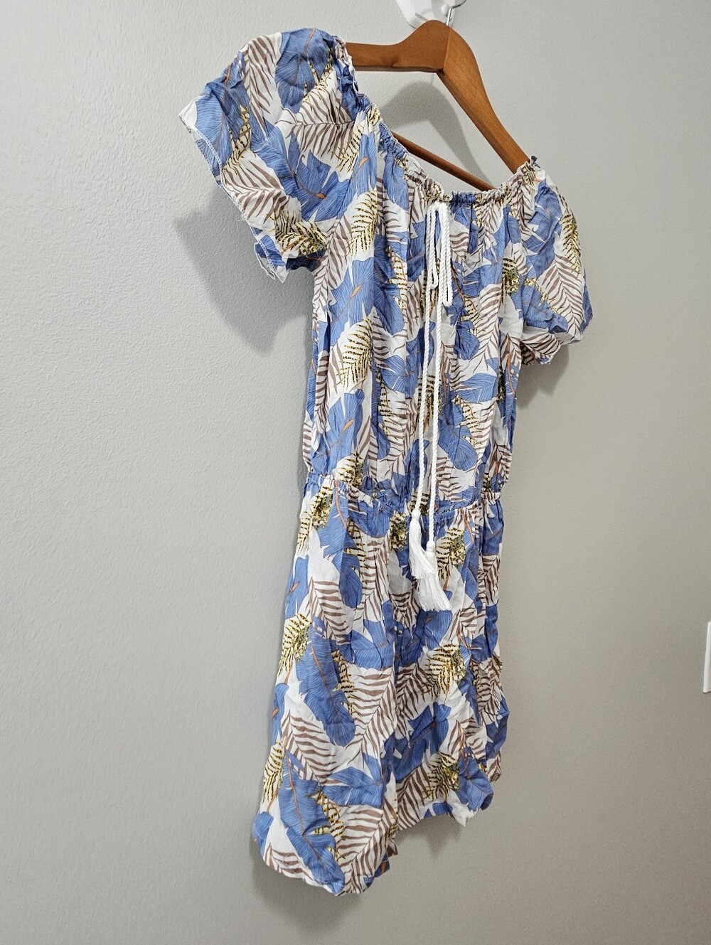 Romper - Picture 2 of 8